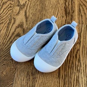 Cat & Jack silver slip-on shoes for Toddler Size 7